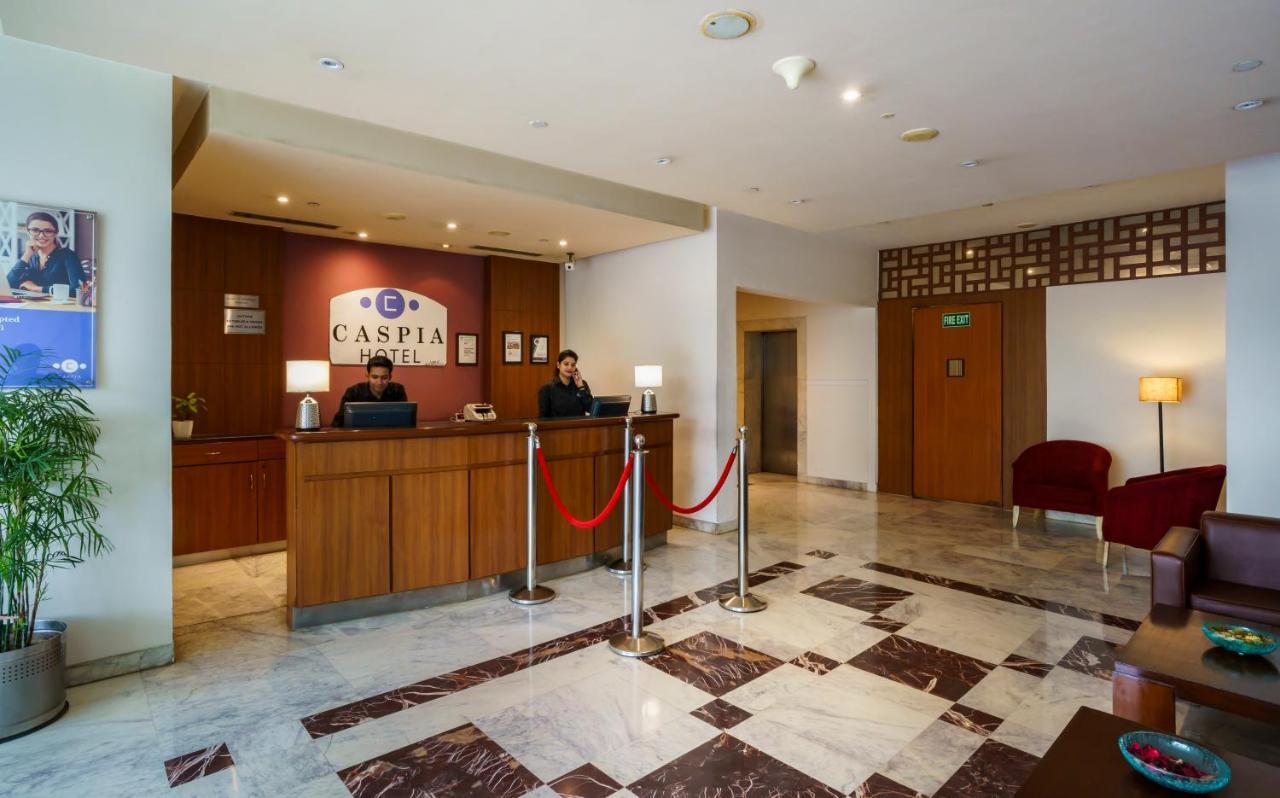 Caspia Hotel New Delhi Extérieur photo
