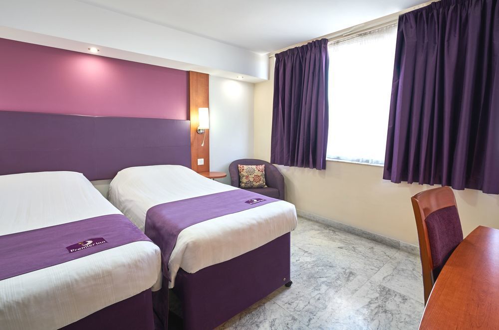 Caspia Hotel New Delhi Extérieur photo